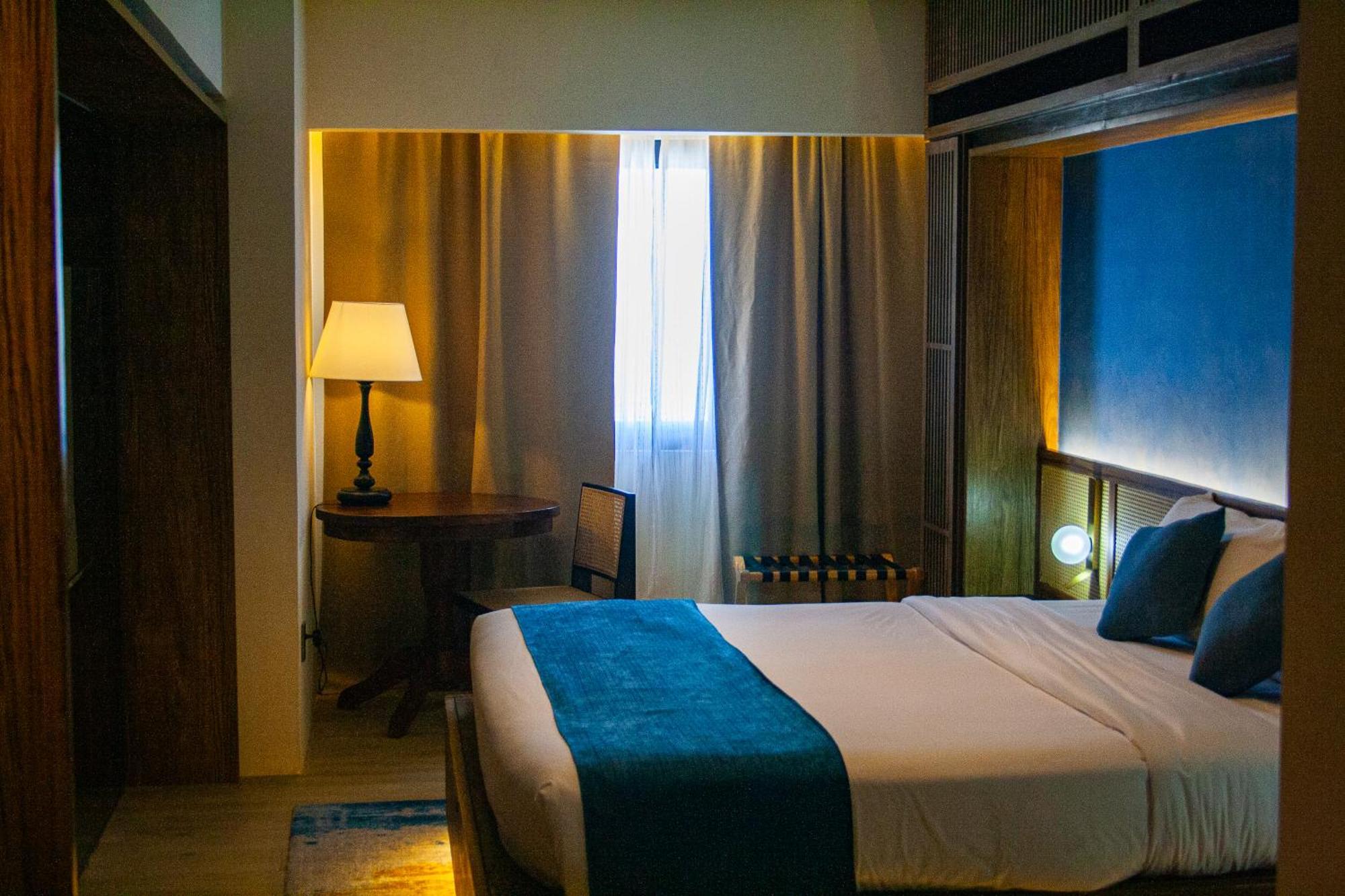 Elijah Hotel Dasmarinas Luaran gambar