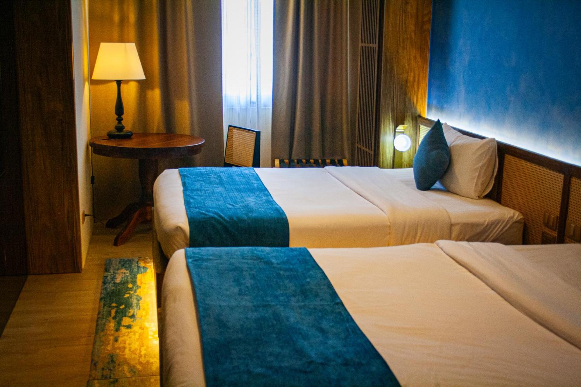 Elijah Hotel Dasmarinas Luaran gambar